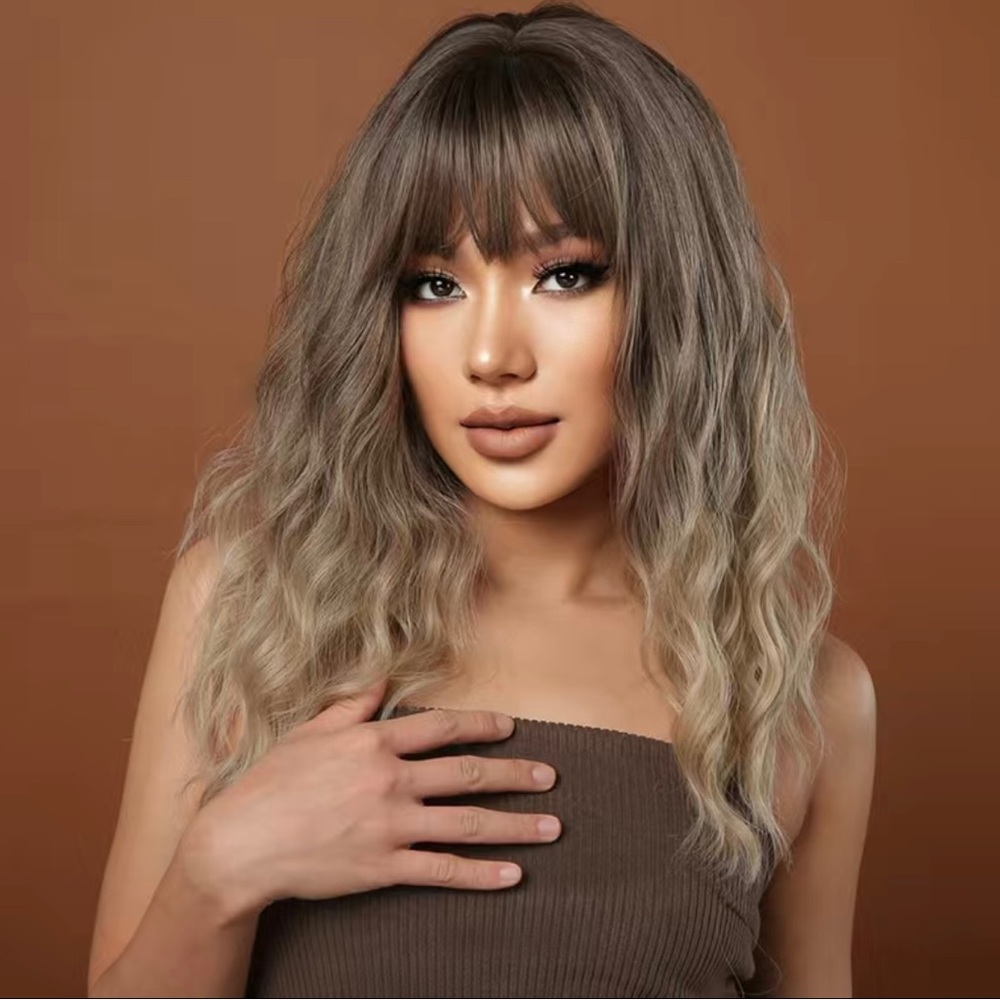 - Human hair blend brown to blonde ombre wig